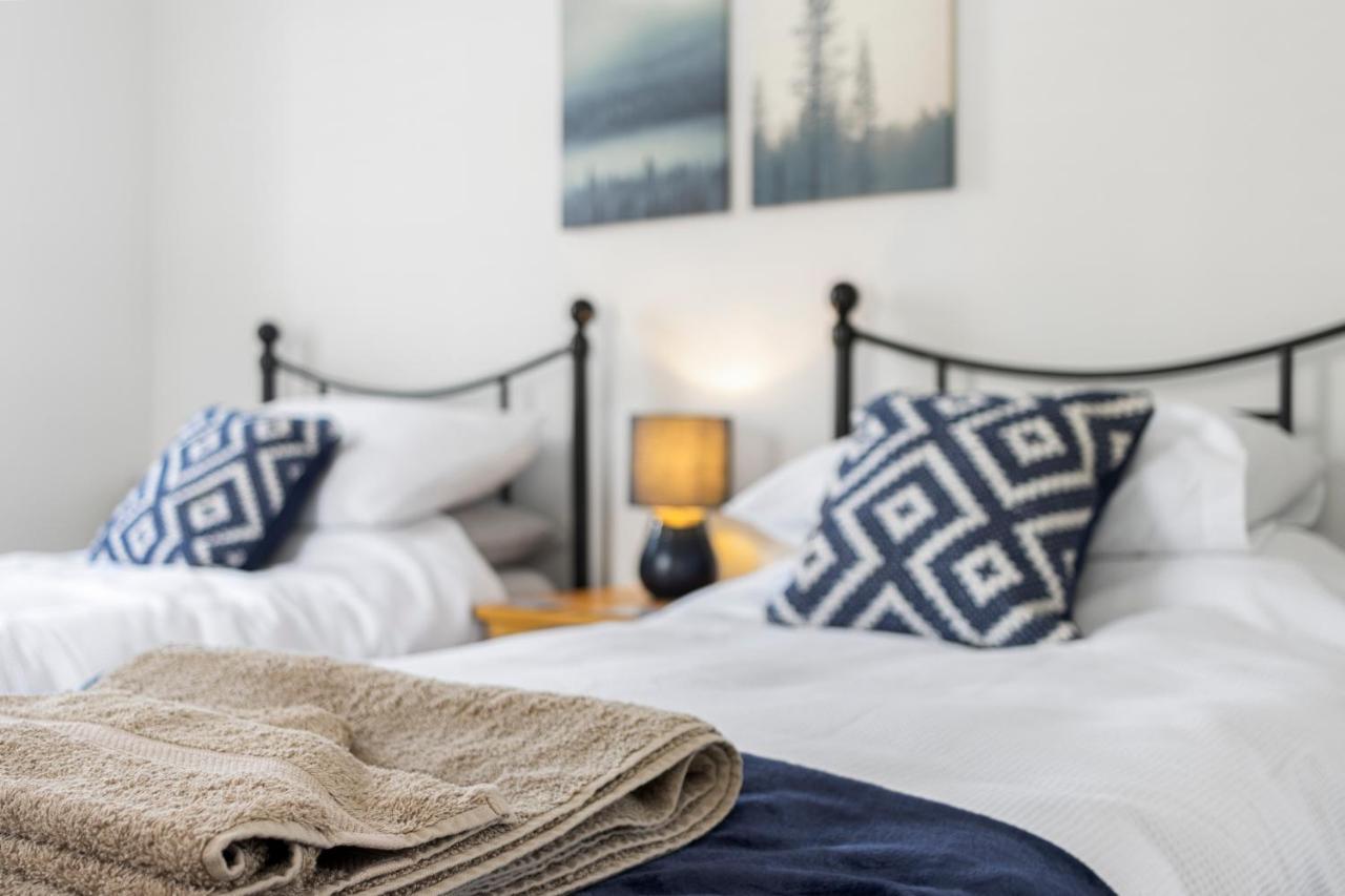 A Modern And Cosy Apartment Just Yards From Brixham'S Bustling Harbourside 외부 사진